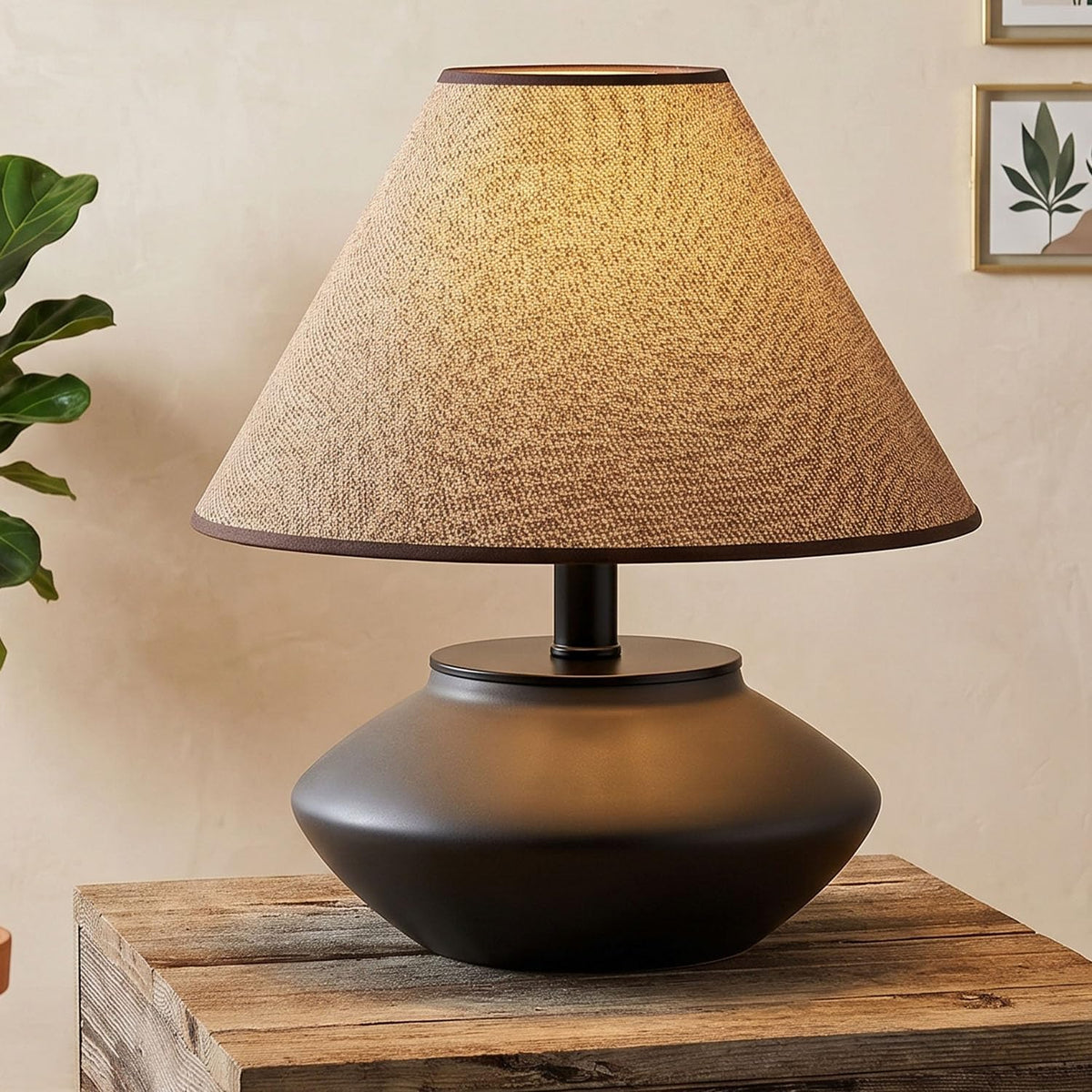 voltnera Farmhouse Ceramic Table Lamp – Black Base, Linen Shade